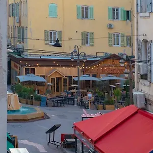 *appartement Climatise Au Coeur Du Vieux Port* Appartement